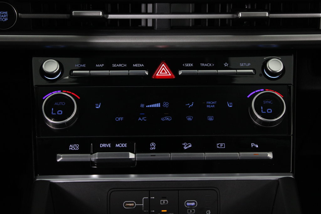 Certified 2026 Hyundai Santa Fe SEL FWD image 23