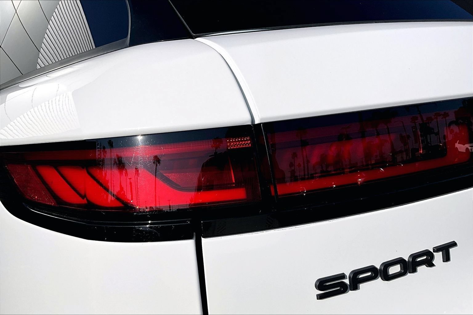 Certified 2025 Land Rover Range Rover Sport Dynamic SE AWD/4WD image 29