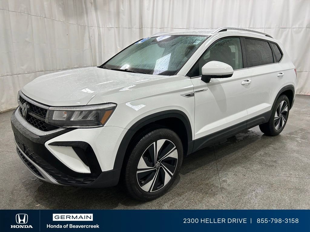 Used 2024 Volkswagen Taos SE image 4