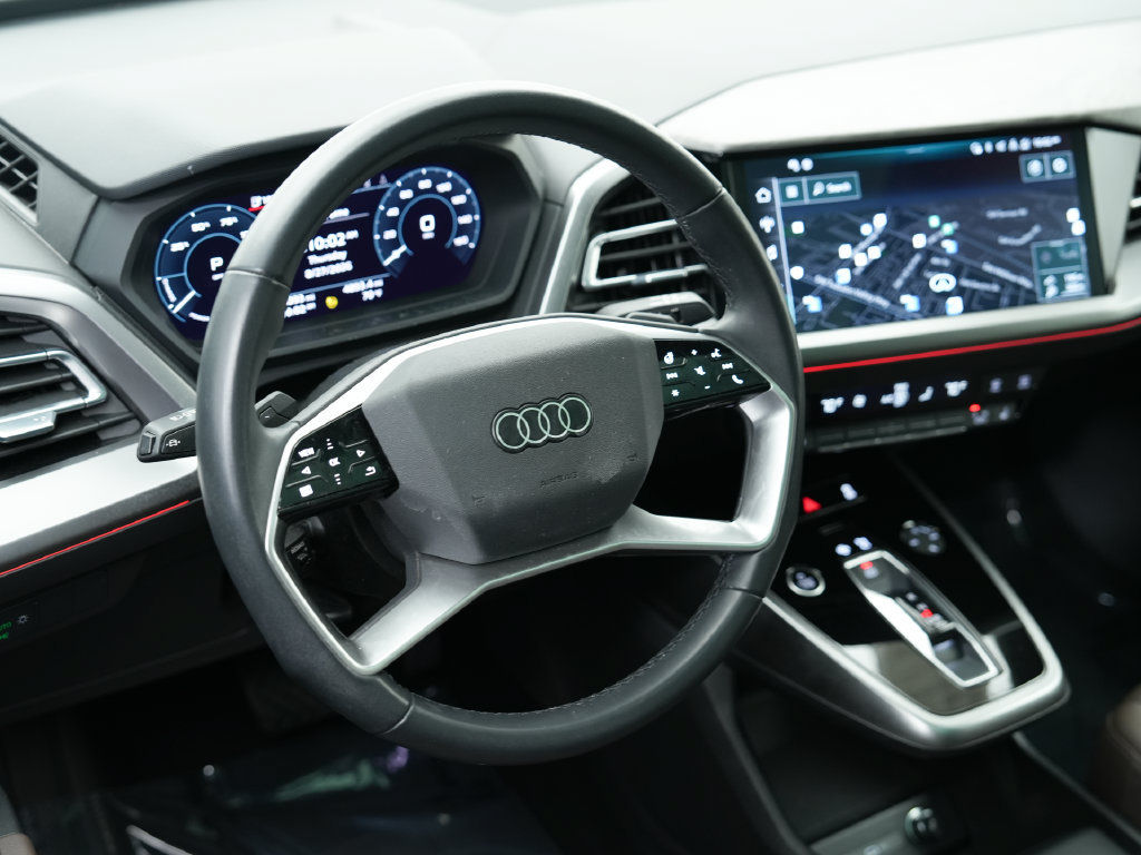 Used 2023 Audi Q4 e-tron Premium Plus w/ Premium Plus AWD/4WD image 7