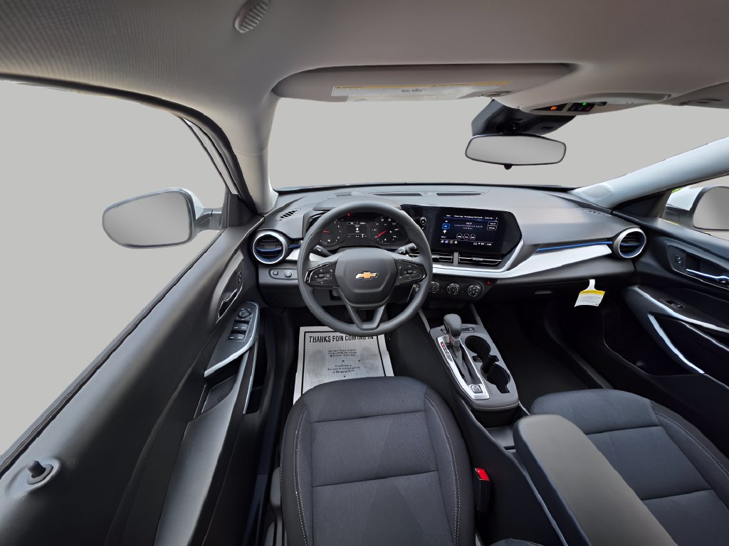 New 2026 Chevrolet Trax LS w/ LS Convenience Package FWD image 12
