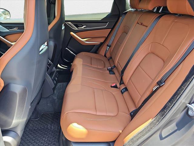 New 2026 Jaguar F-PACE R-Dynamic S image 11