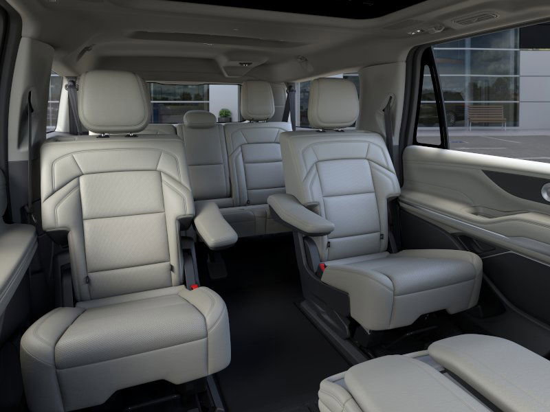New 2025 Lincoln Navigator L Reserve image 33