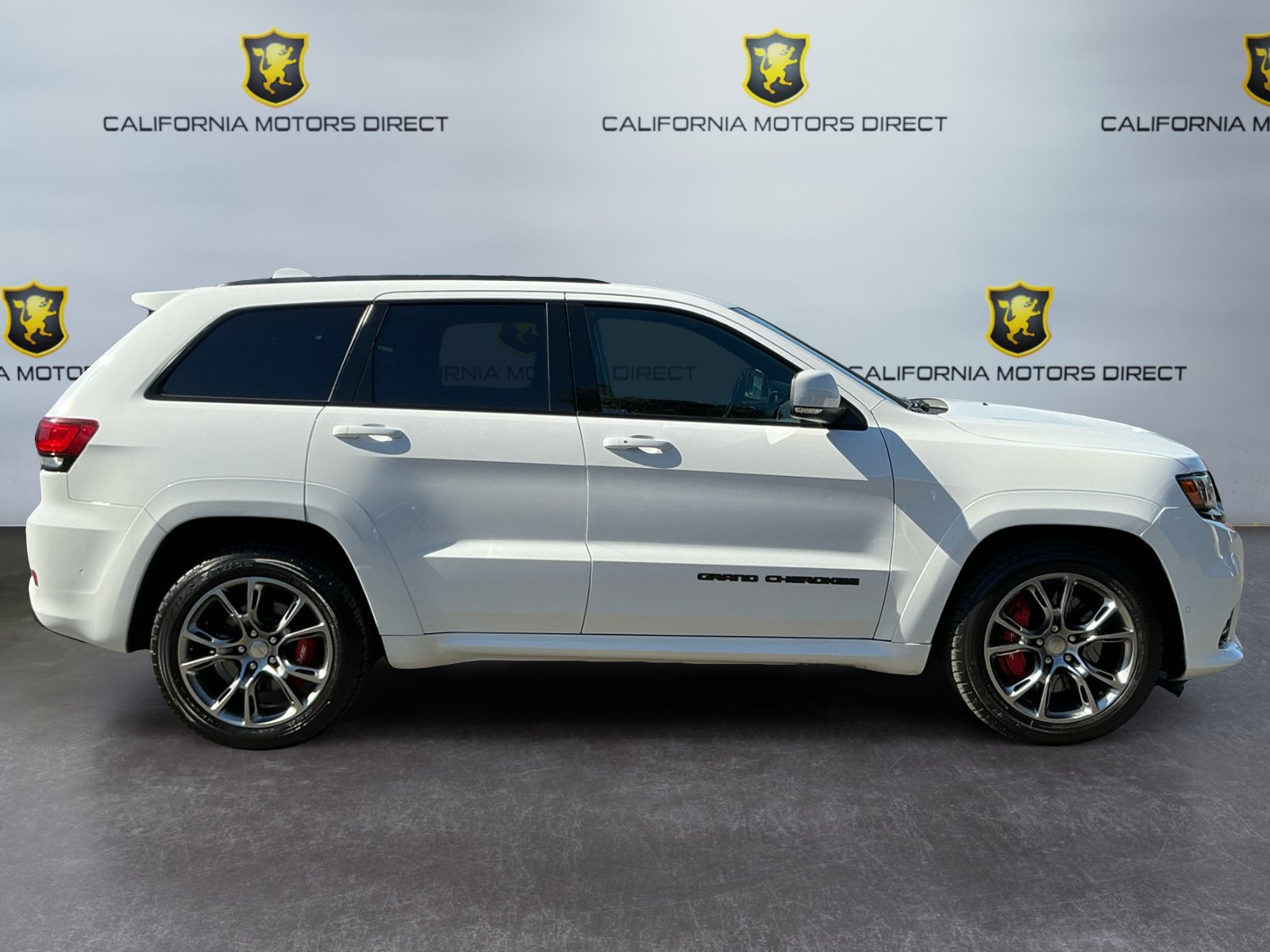 Used 2021 Jeep Grand Cherokee SRT w/ Trailer Tow Group IV AWD/4WD image 4