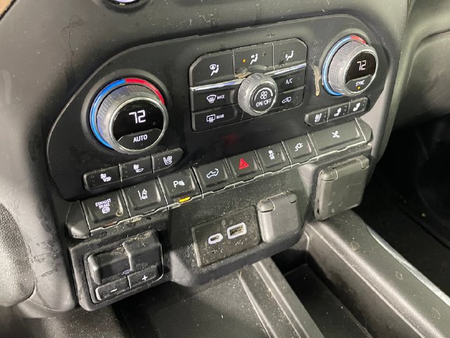 Used 2022 Chevrolet Silverado 3500 High Country w/ Safety Package II AWD/4WD image 8