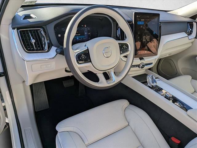 New 2026 Volvo XC60 T8 Ultra w/ Protection Package Premier video 3