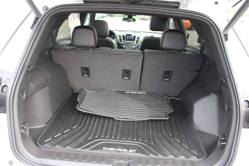Used 2023 Chevrolet Equinox RS w/ RS Leather Package AWD/4WD image 21