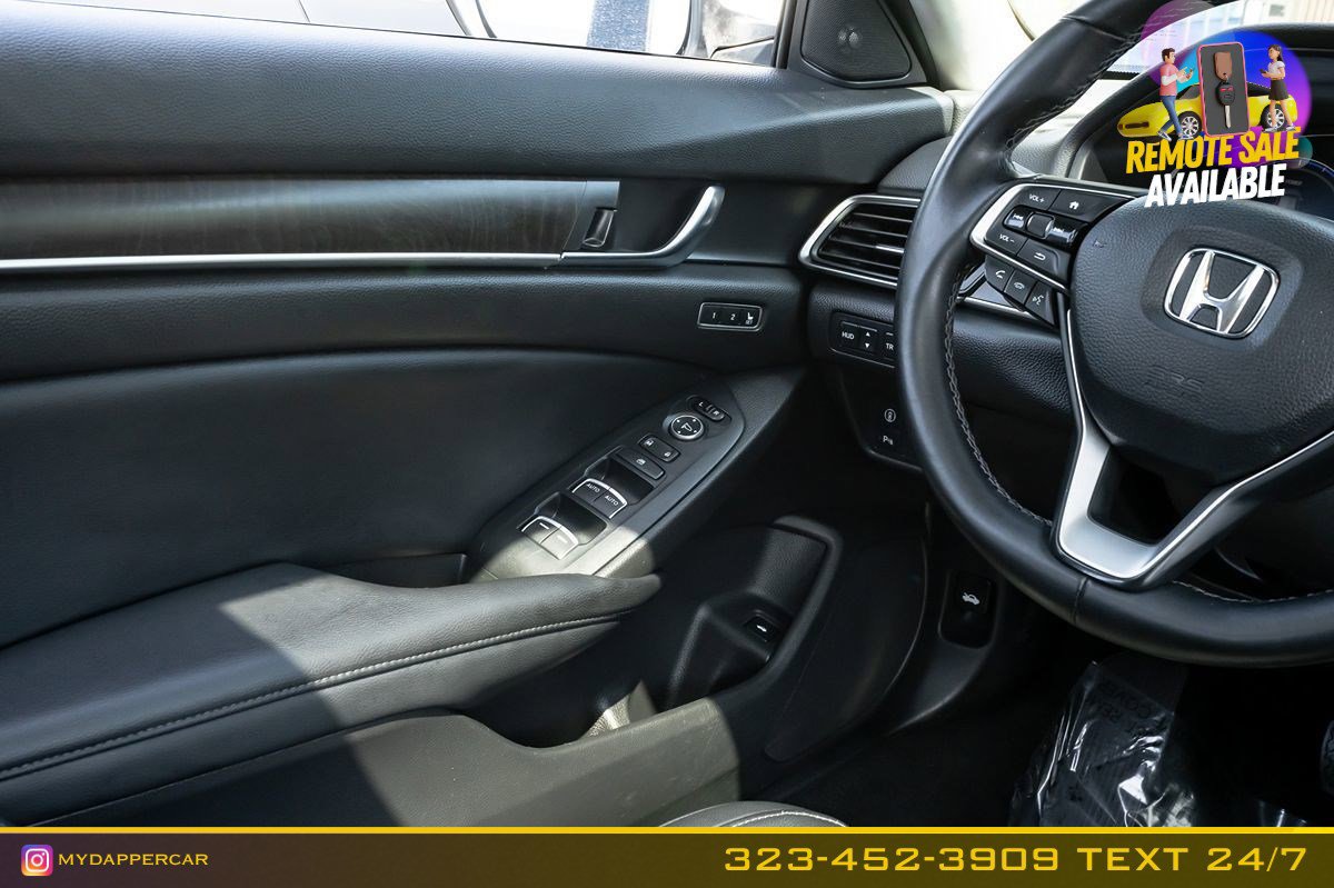 Used 2018 Honda Accord Touring image 20