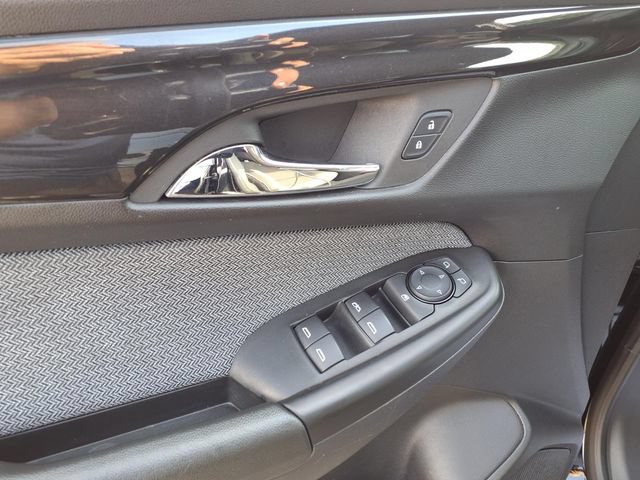 Used 2025 Chevrolet TrailBlazer LT AWD/4WD image 19
