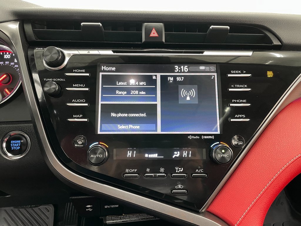 Used 2019 Toyota Camry XSE image 29