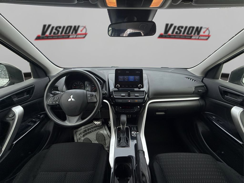 Used 2022 Mitsubishi Eclipse Cross LE image 23