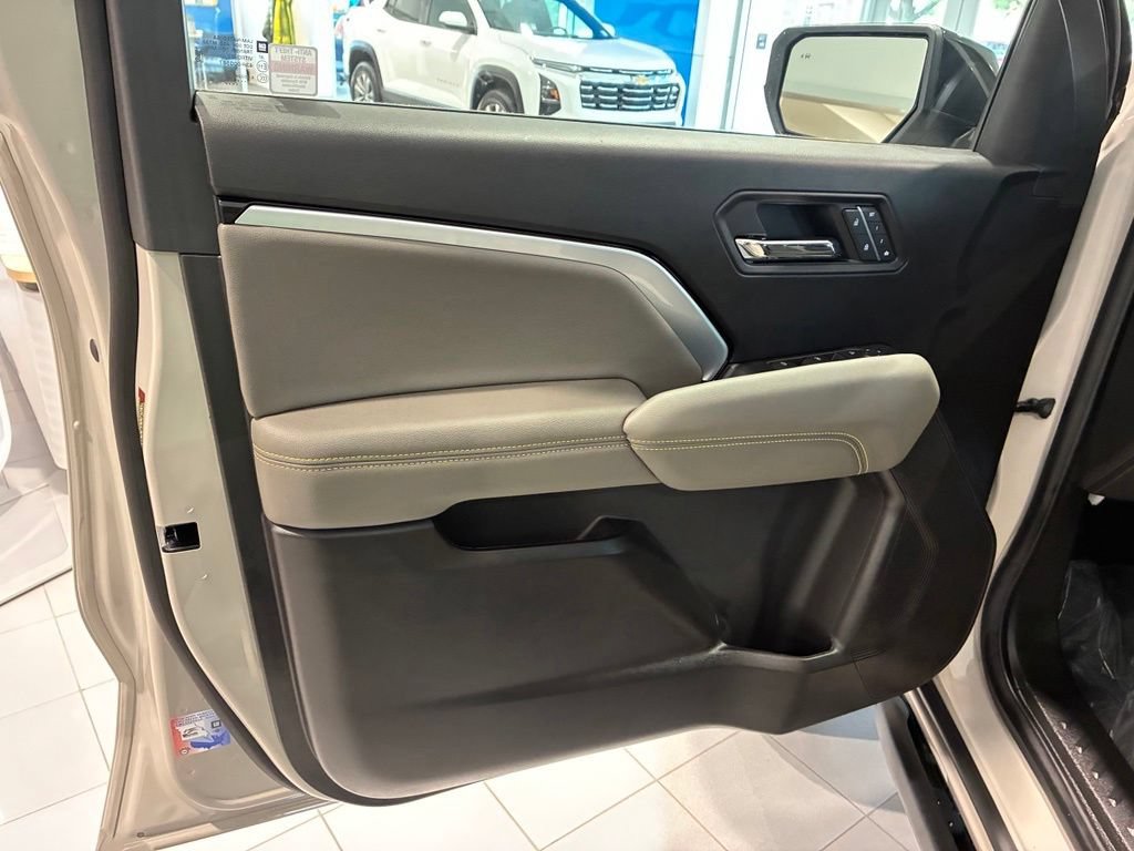 New 2026 Chevrolet Colorado ZR2 AWD/4WD image 10