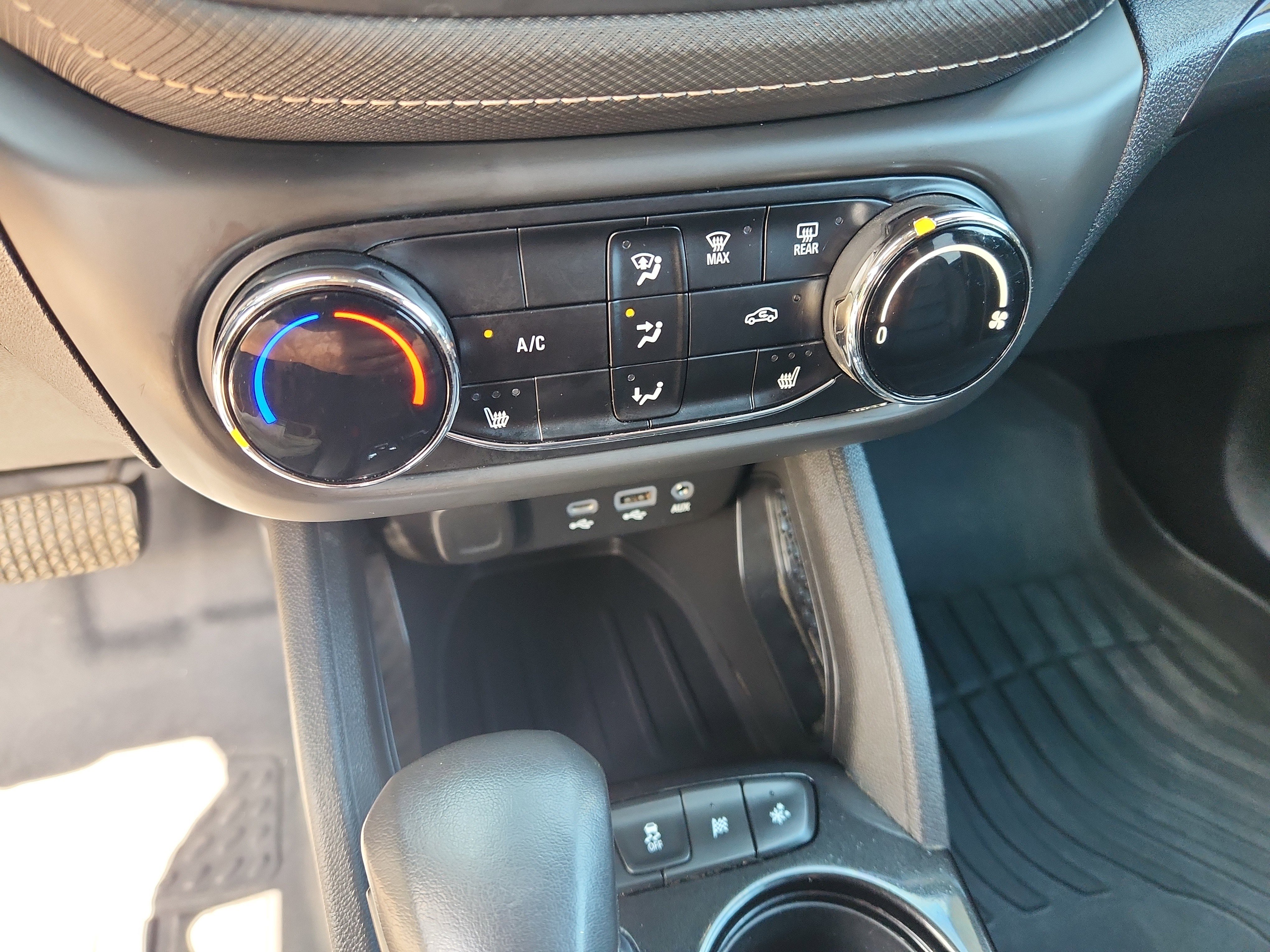 Used 2023 Chevrolet TrailBlazer ACTIV FWD image 33