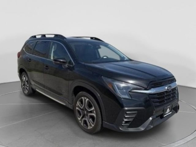 Used 2023 Subaru Ascent Limited AWD/4WD image 9