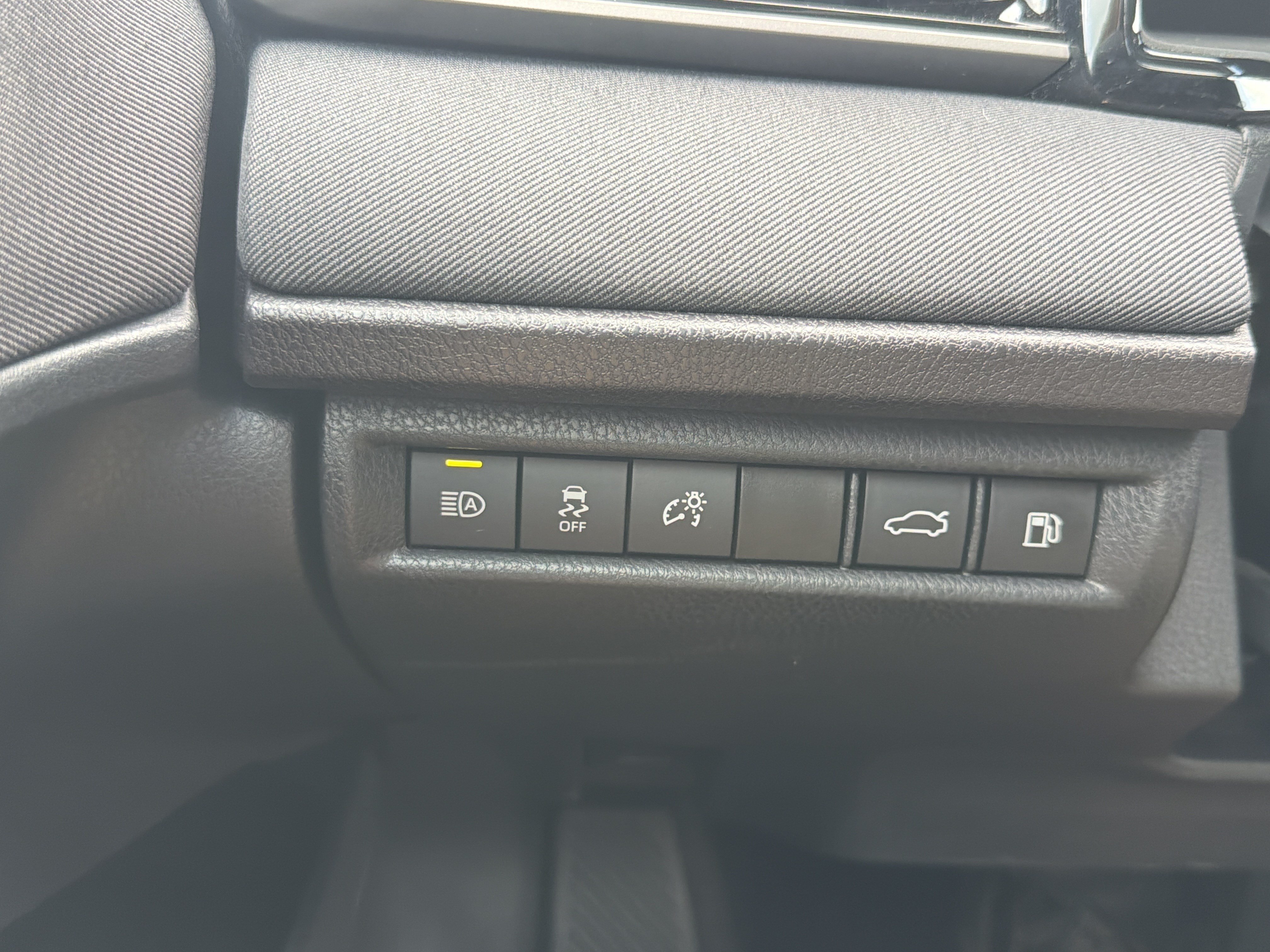 Certified 2025 Toyota Camry LE FWD image 12