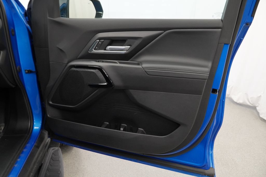 New 2026 Chevrolet Silverado EV LT AWD/4WD image 24