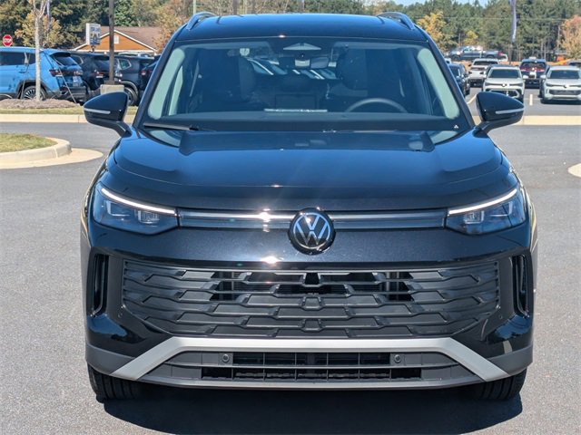 New 2026 Volkswagen Tiguan SE image 9