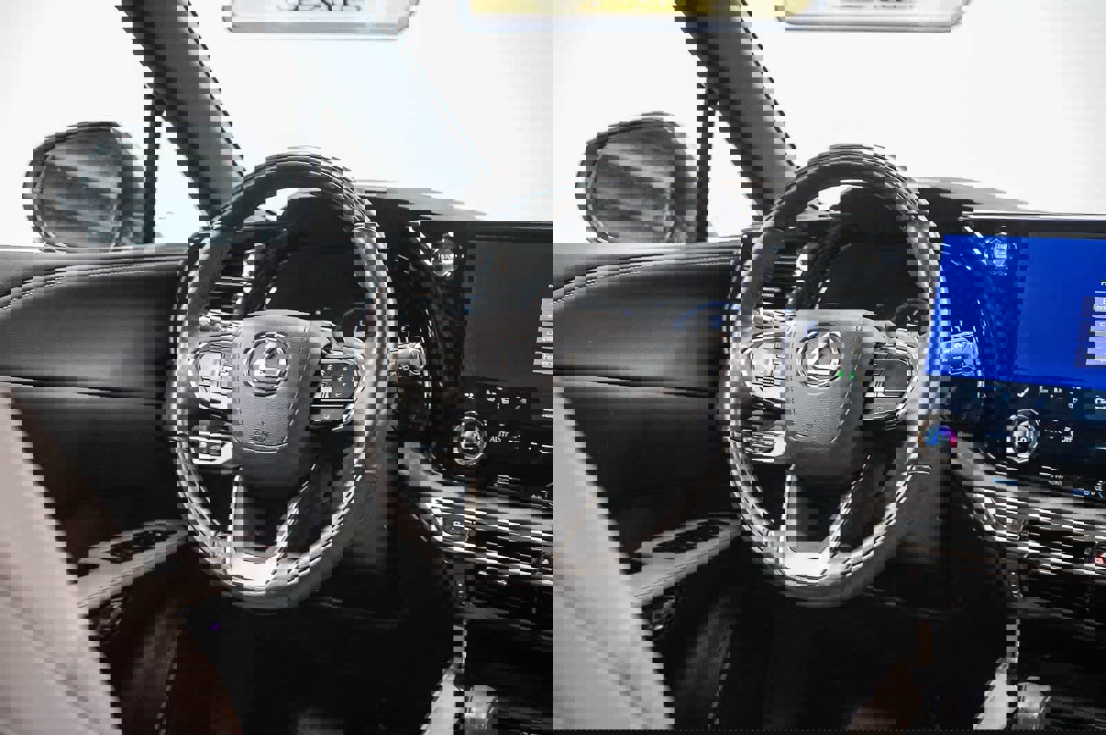 Used 2023 Lexus RX 350 Premium Plus w/ Cold Area Package image 15