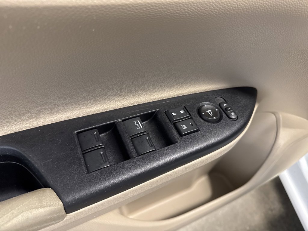 Used 2017 Honda Accord LX image 21