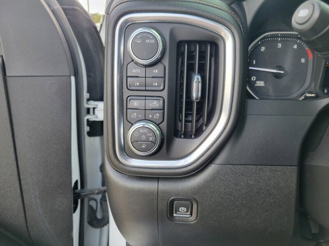 Used 2022 GMC Sierra 2500 AT4 w/ AT4 Preferred Package image 20