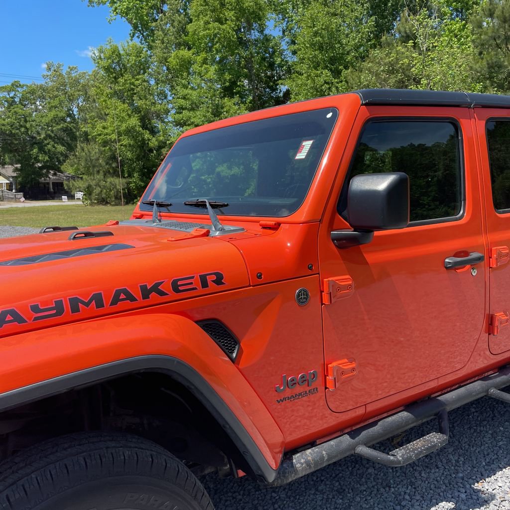 Used 2018 Jeep Wrangler Unlimited Rubicon w/ Safety Group image 5
