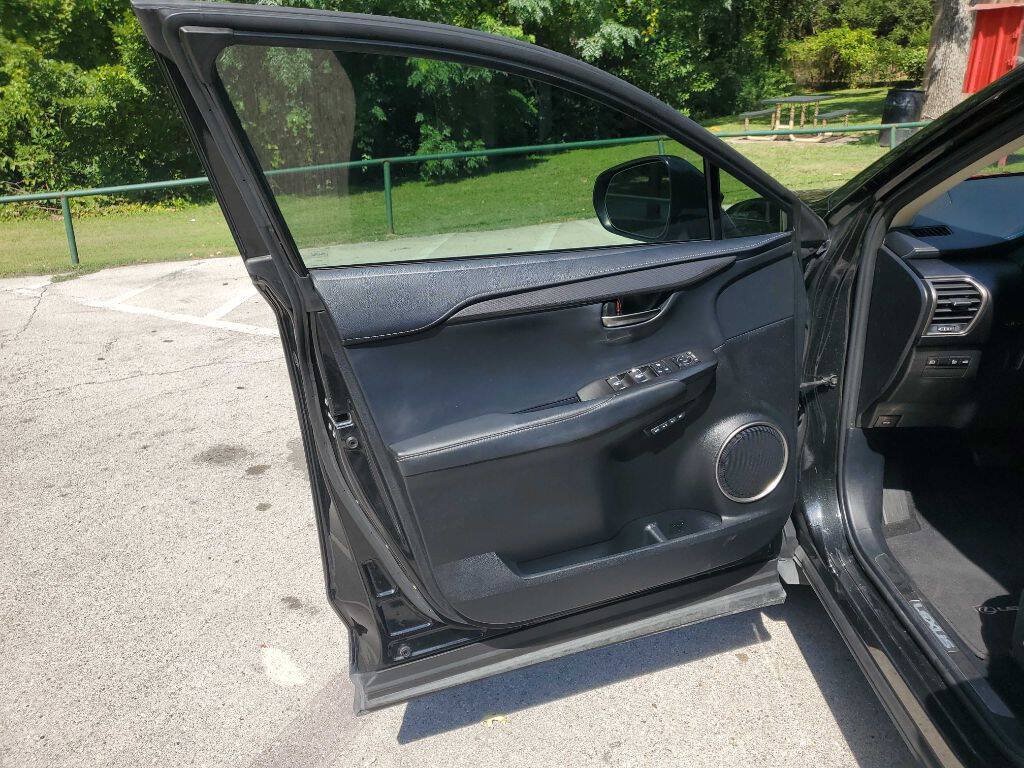 Used 2018 Lexus NX 300 FWD w/ Premium Package image 16