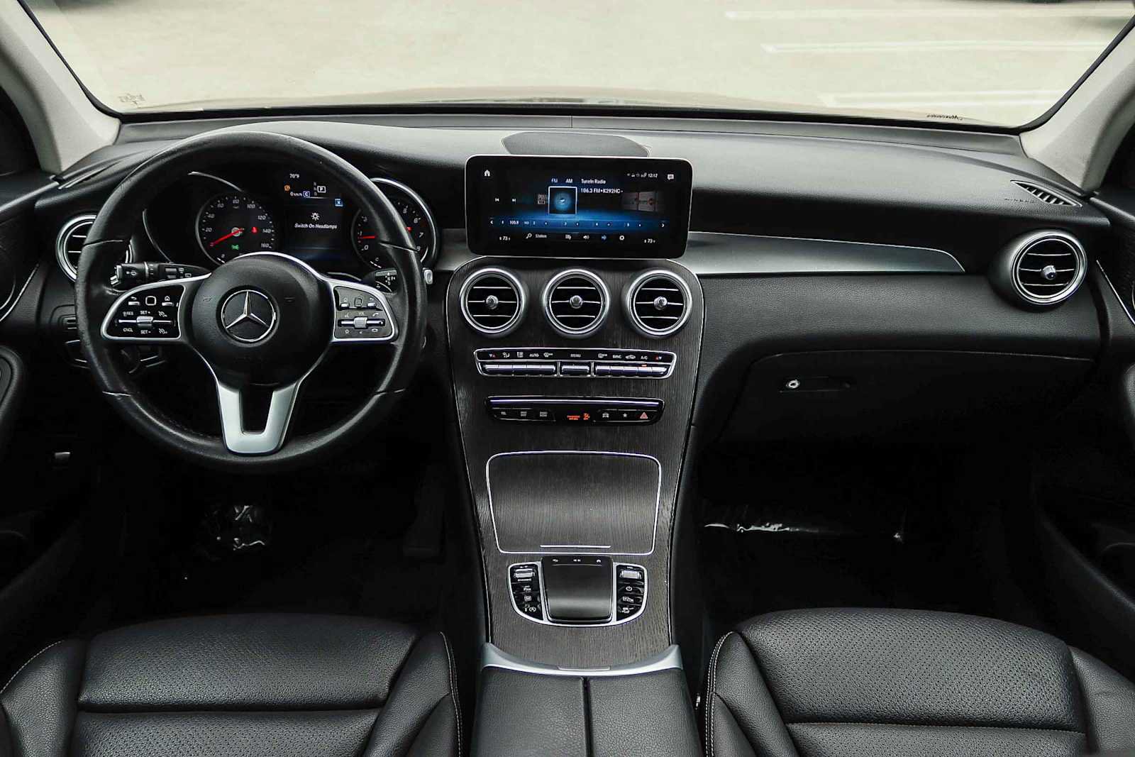 Used 2022 Mercedes-Benz GLC 300 image 12