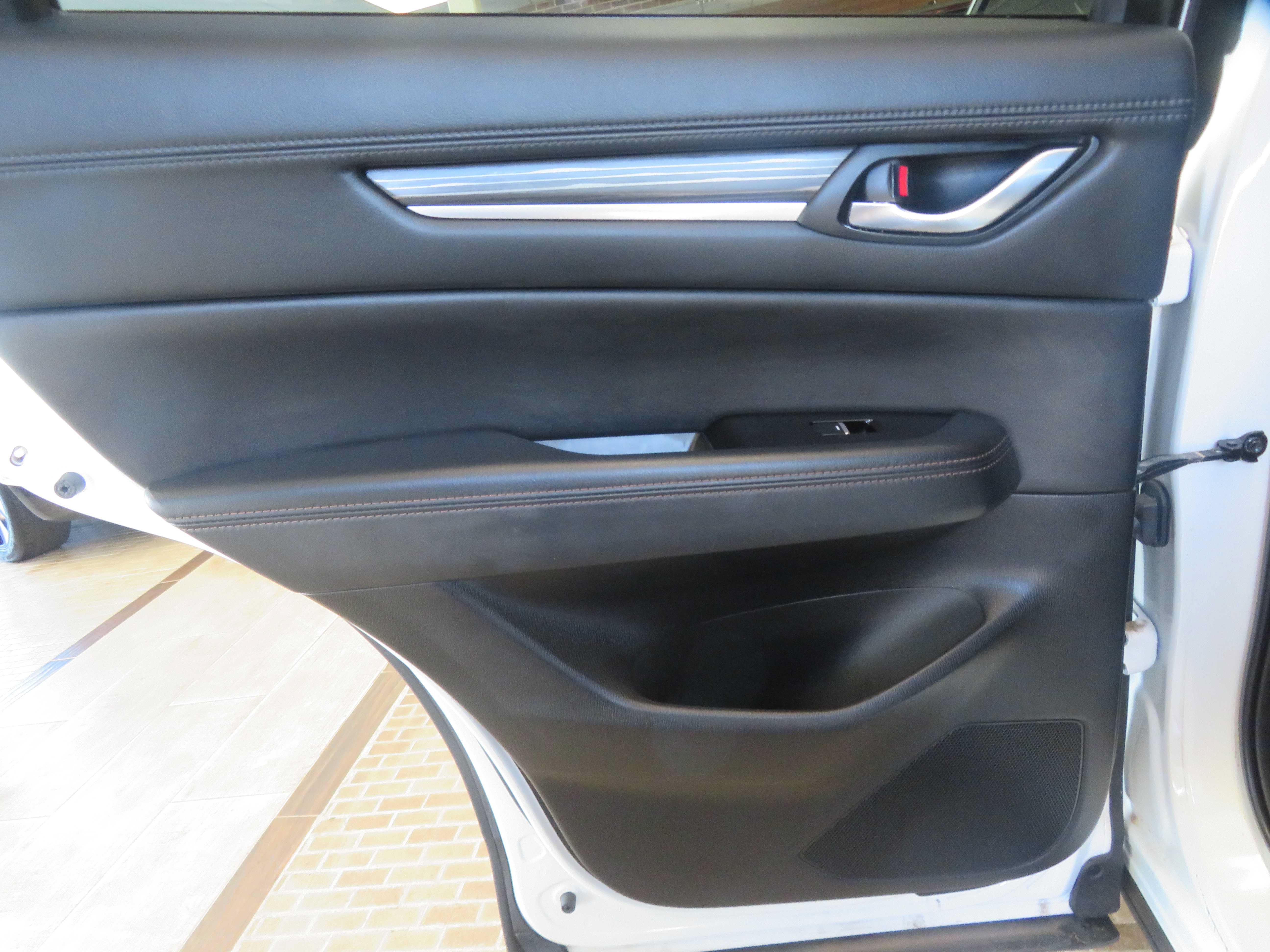 Used 2022 MAZDA CX-5 AWD 2.5 S w/ Premium Package image 18