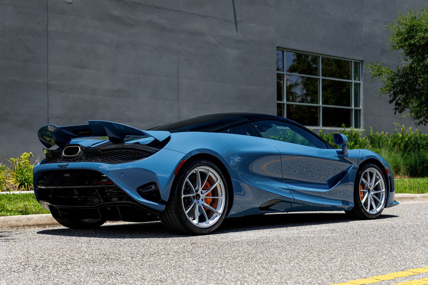 New 2027 McLaren 750S RWD image 9