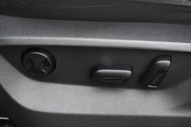 Used 2018 Volkswagen Atlas SE FWD image 21
