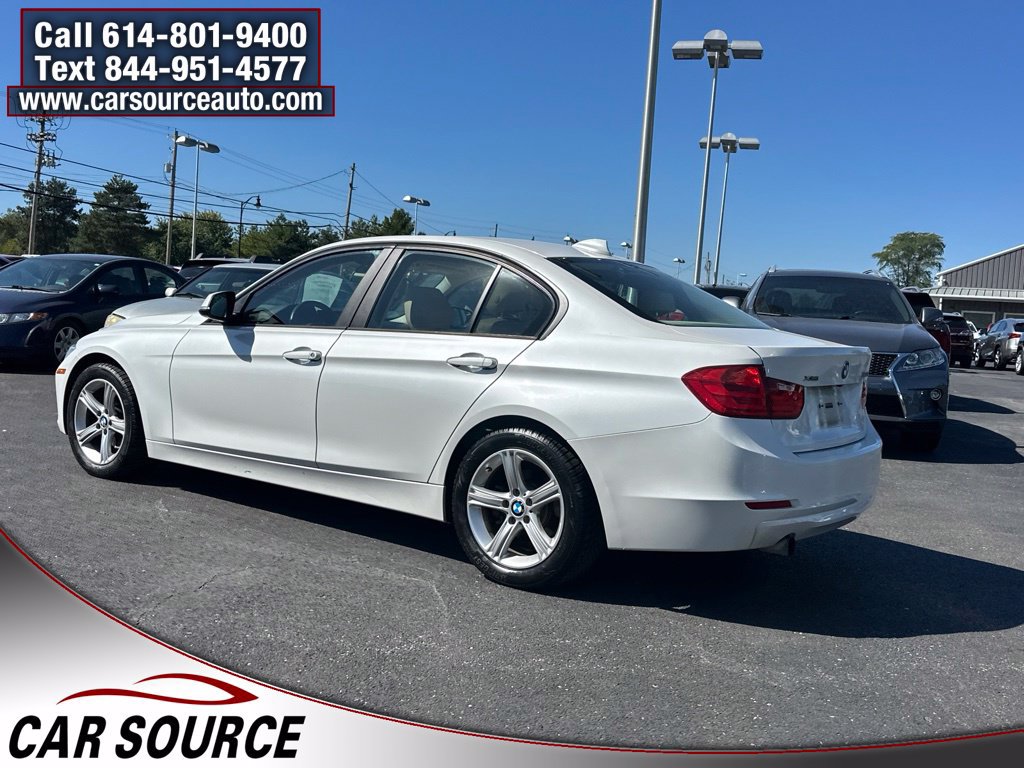 Used 2015 BMW 320i xDrive Sedan AWD/4WD image 4