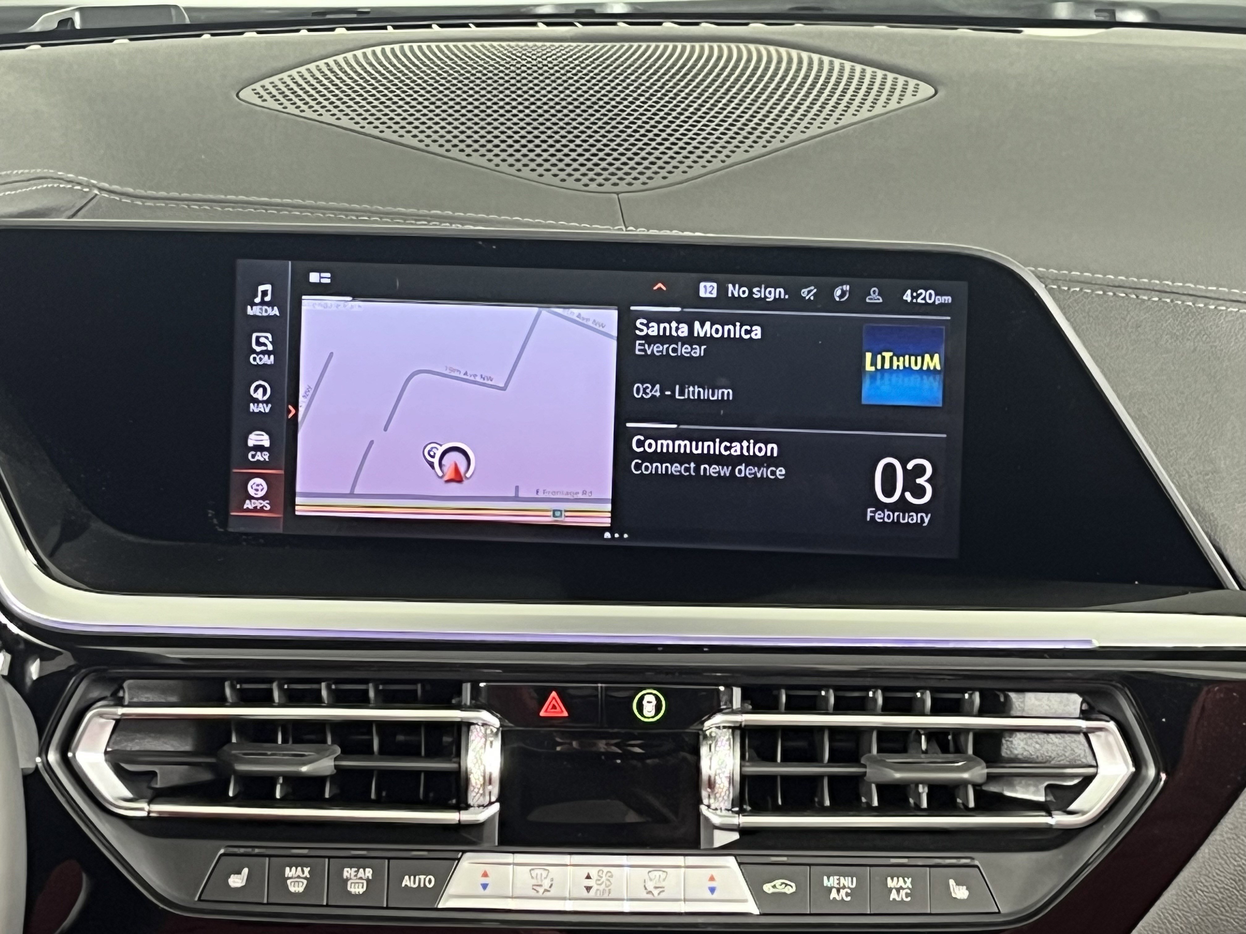 Used 2026 BMW Z4 M40i w/ Premium Package image 16