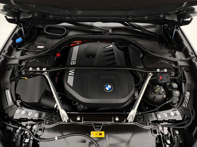 New 2026 BMW 750e xDrive w/ Executive Package AWD/4WD image 14