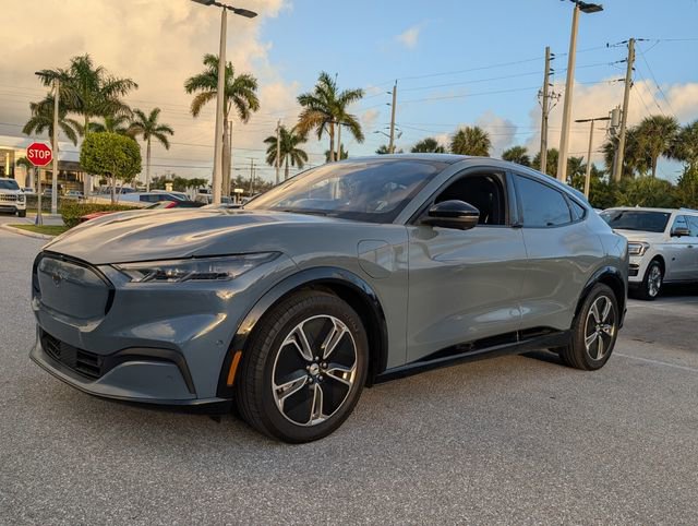 Used 2023 Ford Mustang Mach-E Premium image 3