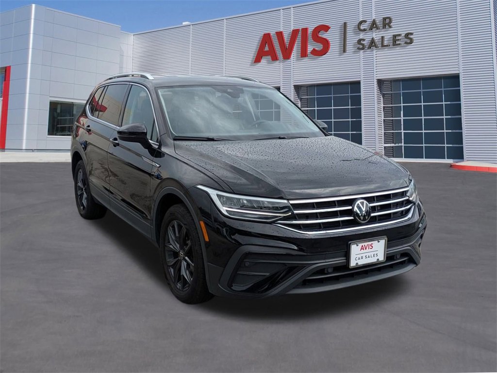 Used 2024 Volkswagen Tiguan SE image 9