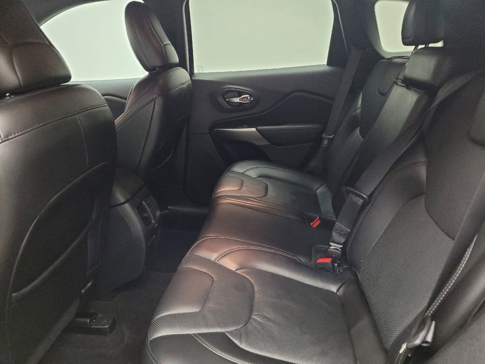 Used 2020 Jeep Cherokee High Altitude AWD/4WD image 18