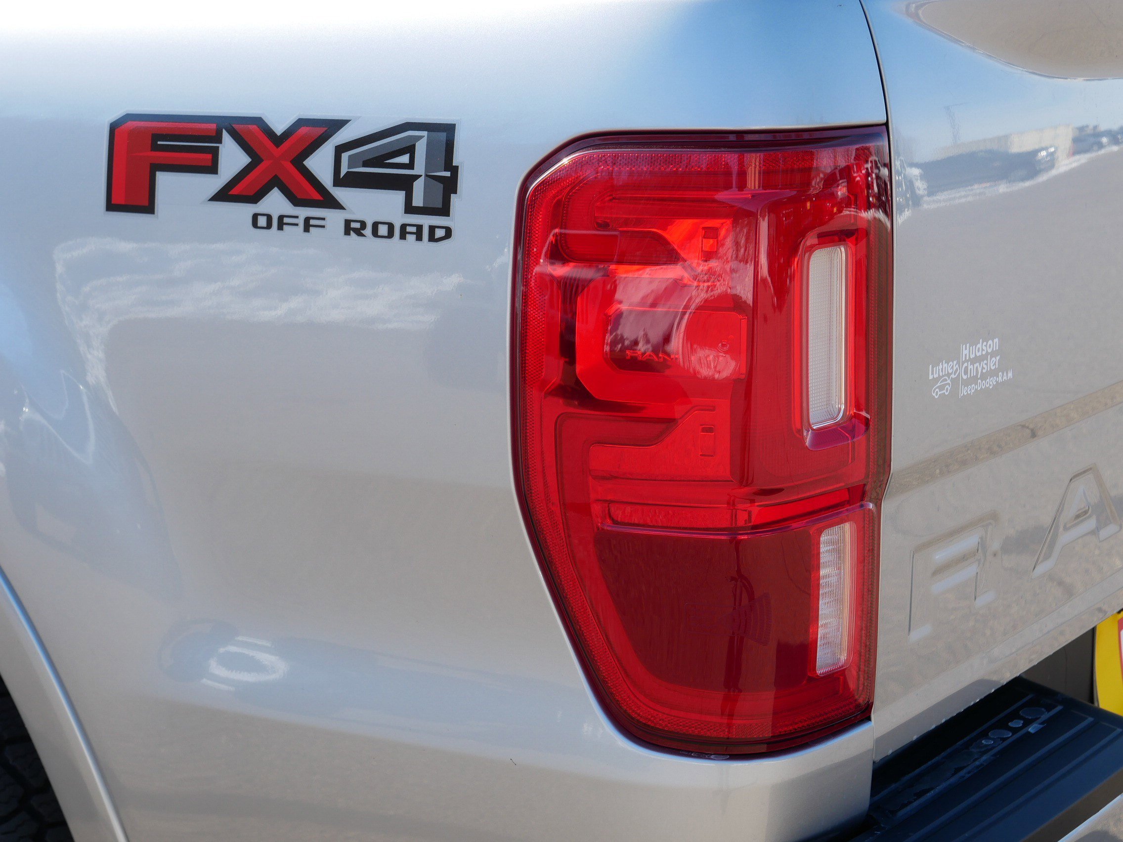 Used 2020 Ford Ranger XLT w/ FX4 Off-Road Package image 17