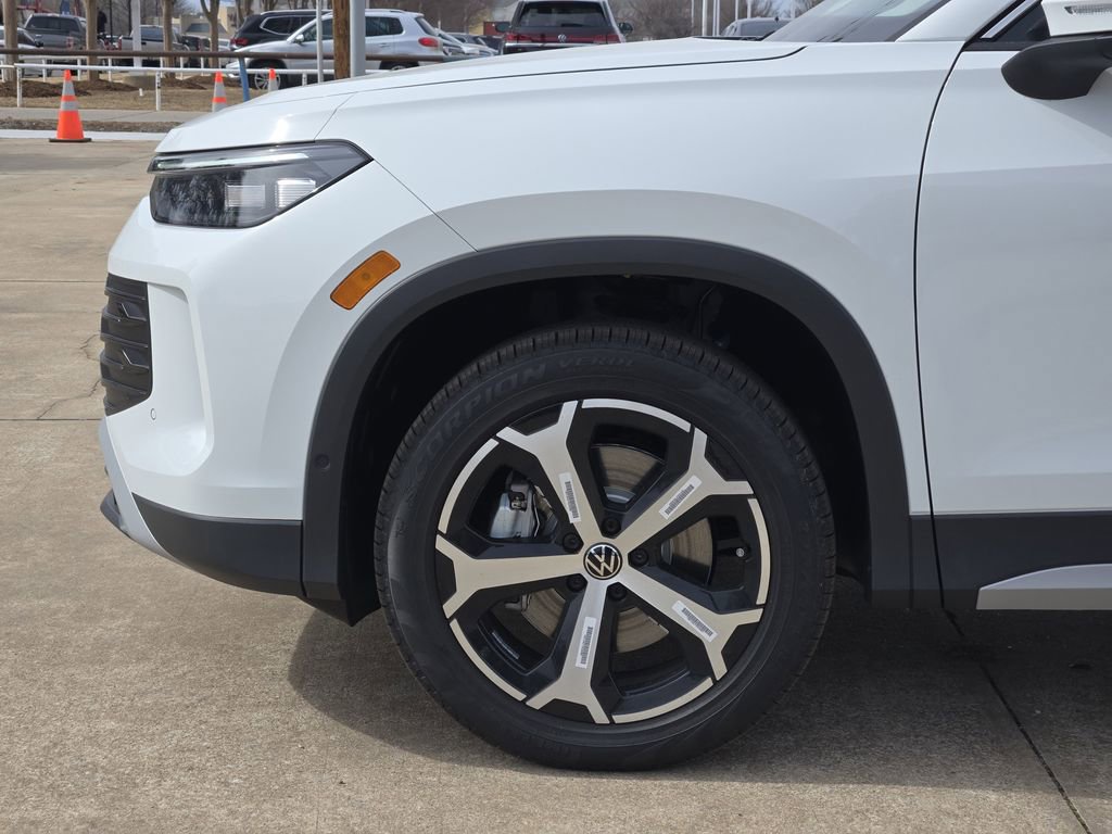 New 2026 Volkswagen Tiguan SE image 5