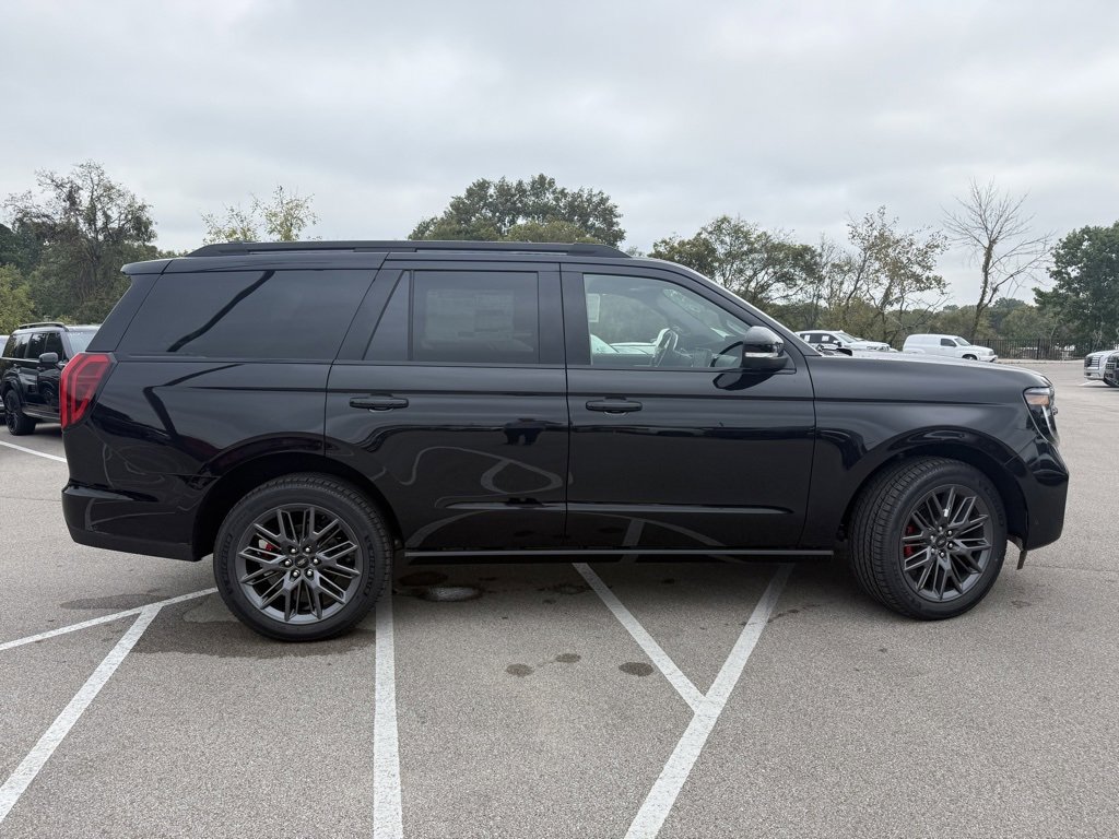 New 2025 Ford Expedition Platinum image 7