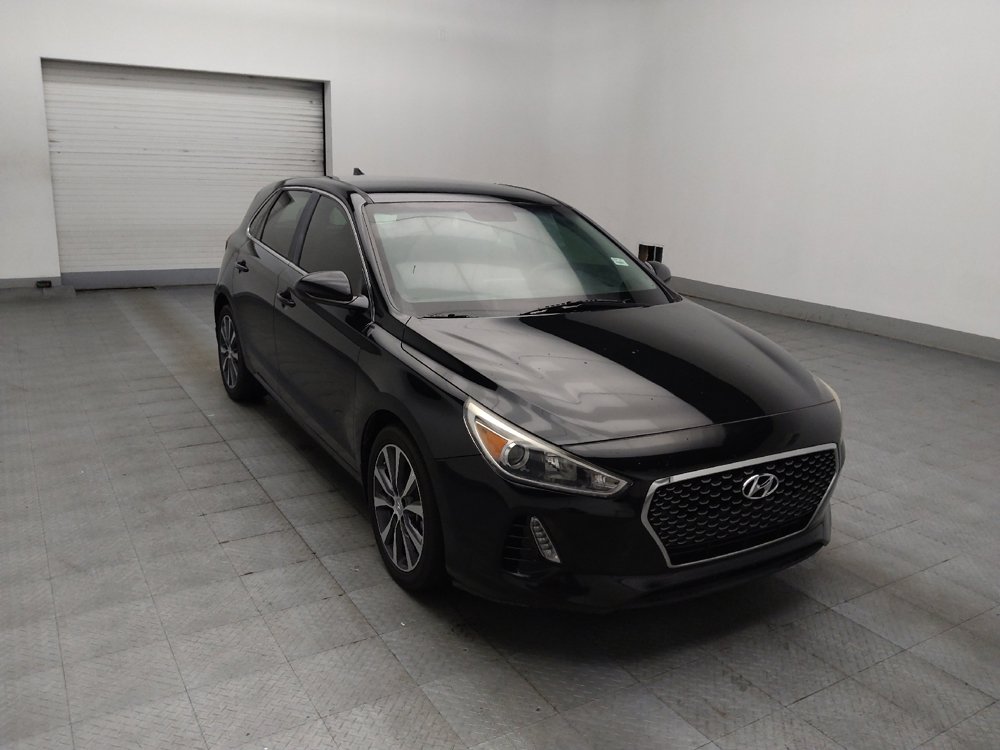 Used 2020 Hyundai Elantra GT FWD image 13