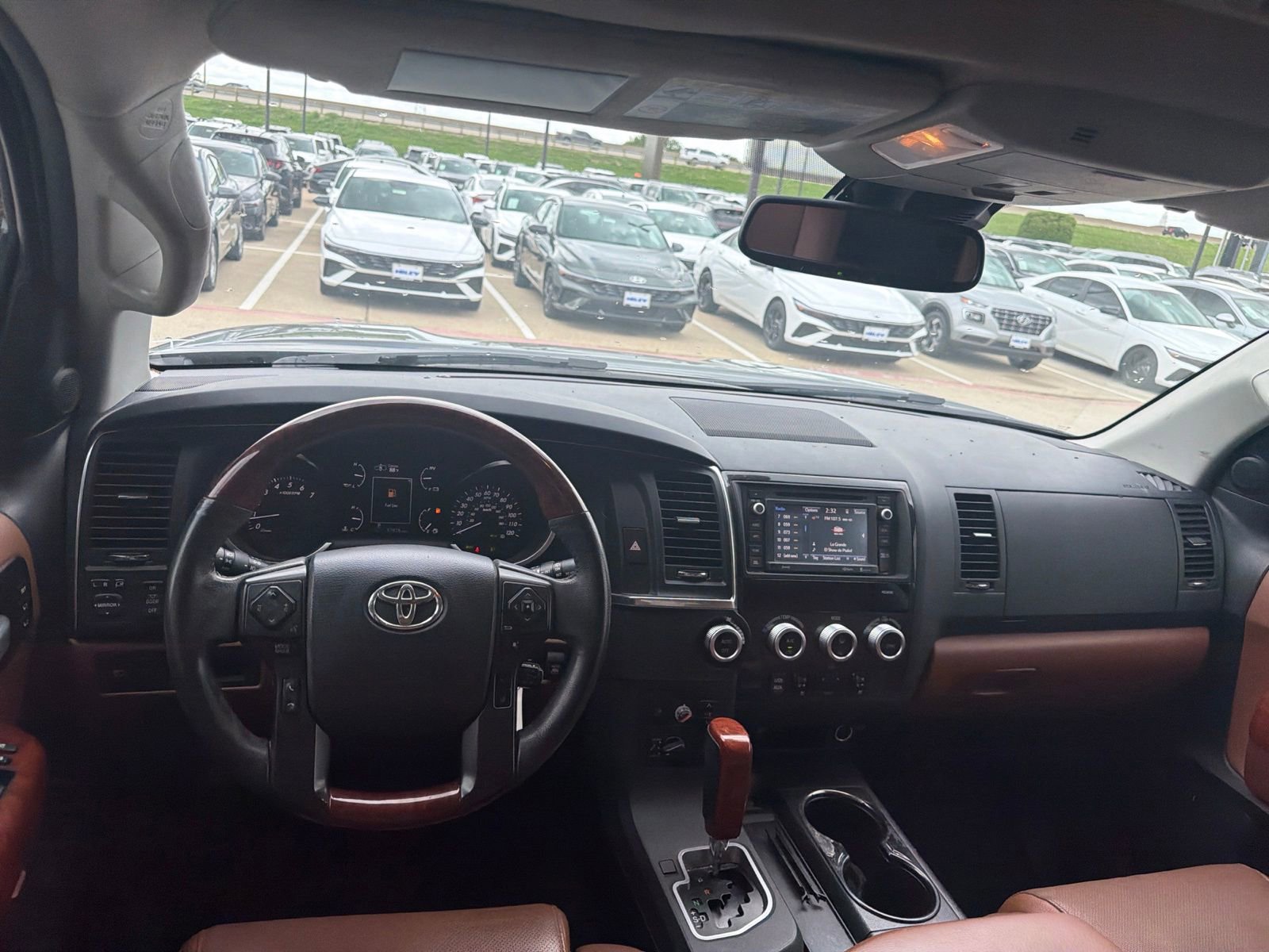 Used 2019 Toyota Sequoia Platinum RWD image 12
