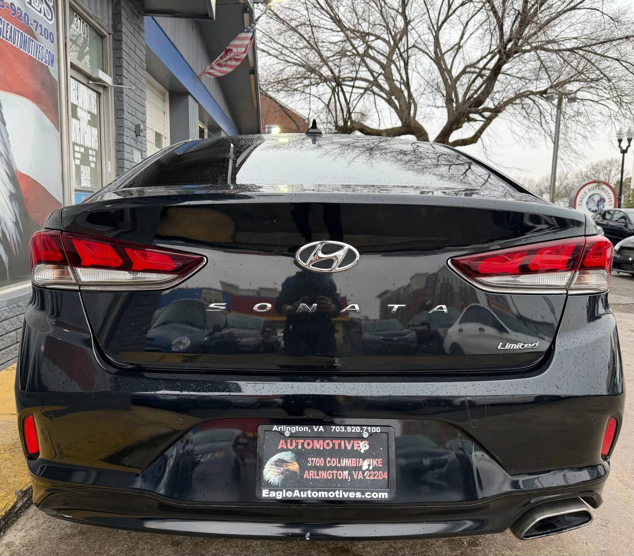 Used 2018 Hyundai Sonata Limited w/ Limited Ultimate Package 03 FWD image 4