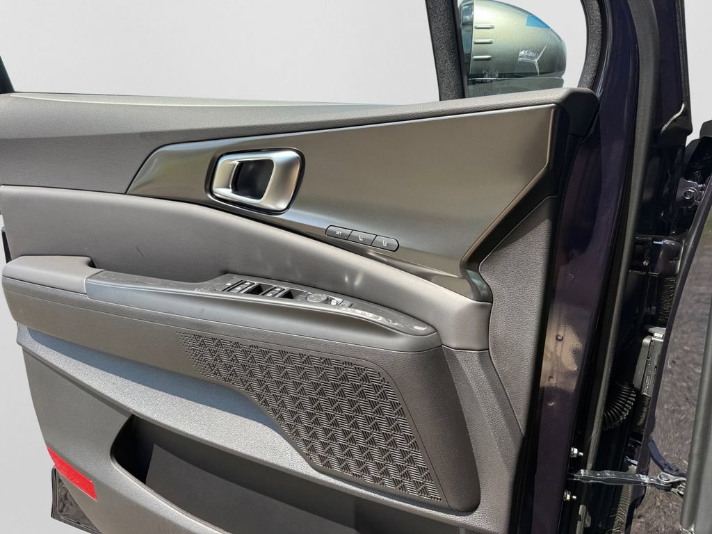 New 2027 Kia Carnival EX FWD image 27