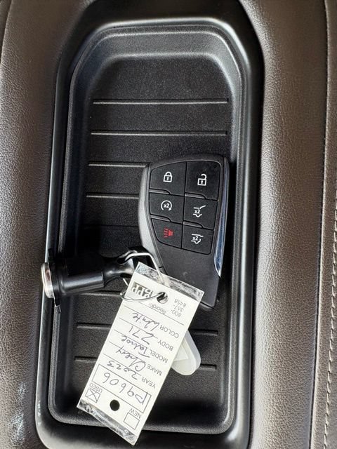 Used 2023 Chevrolet Tahoe Z71 AWD/4WD image 6