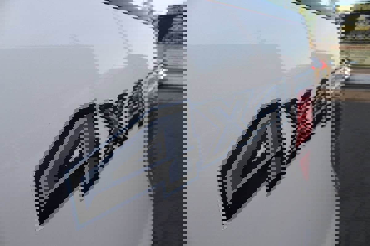 Used 2014 Ford F150 Platinum image 19