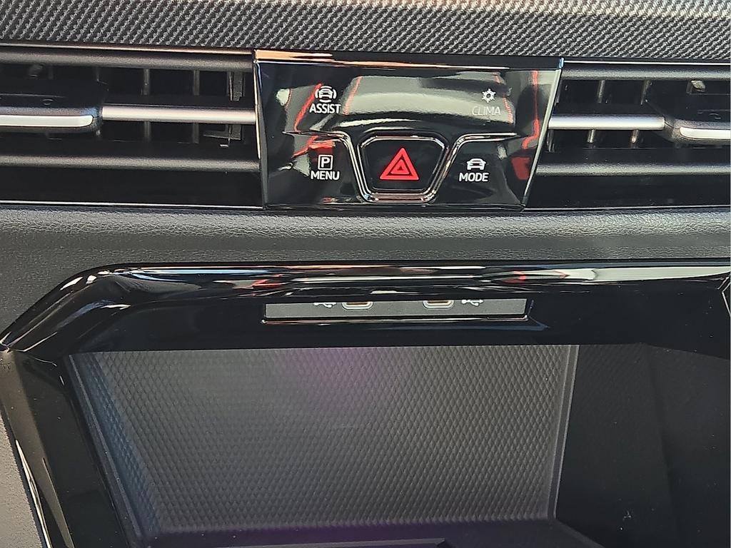 New 2026 Volkswagen GTI SE FWD image 20