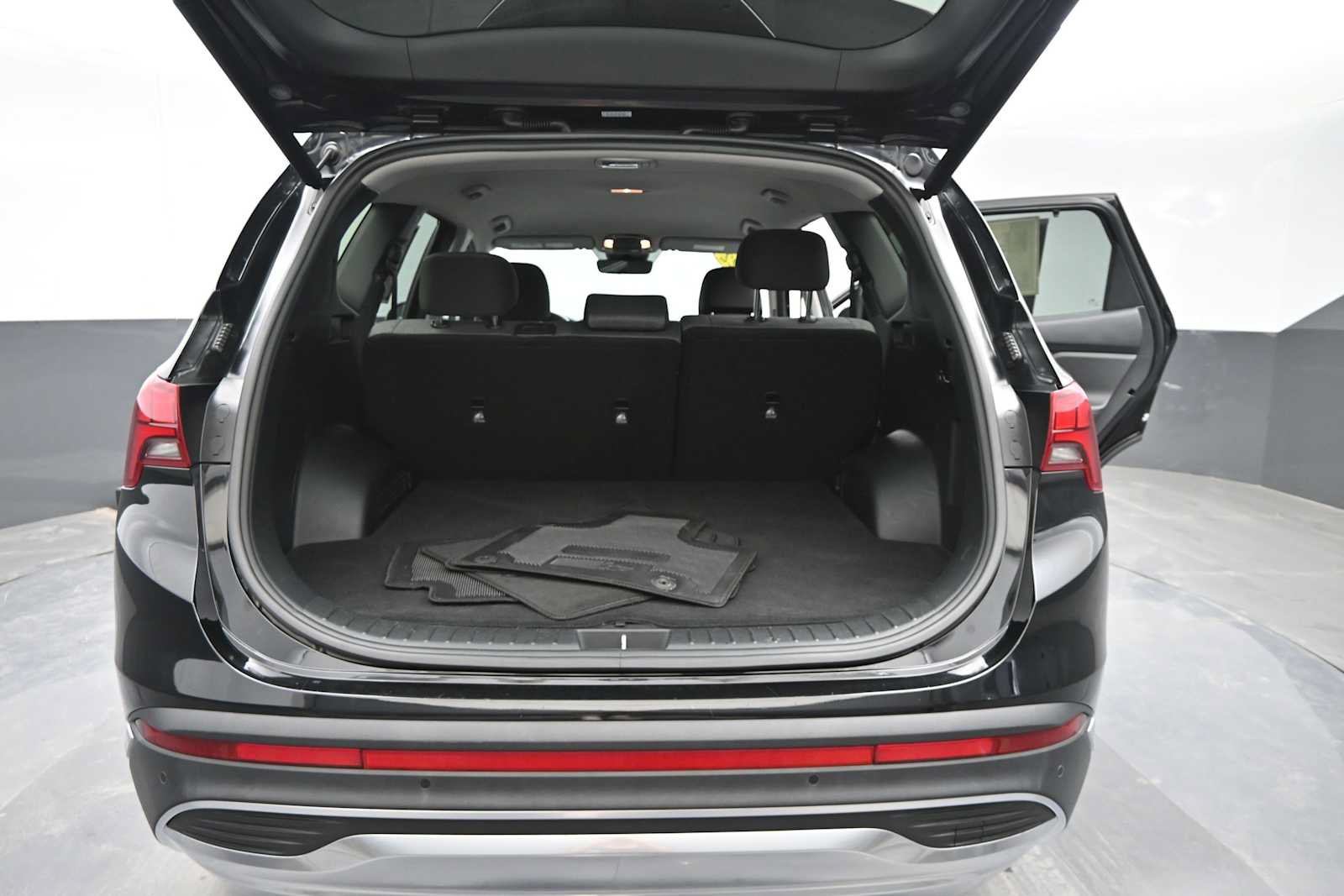 Used 2022 Hyundai Santa Fe Blue AWD/4WD image 14