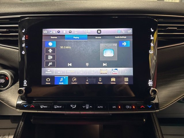 Used 2024 Jeep Wagoneer L Series II image 10