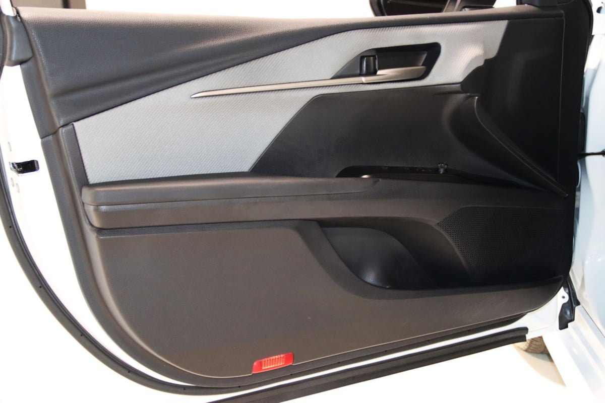 Used 2026 Toyota Camry SE FWD image 29