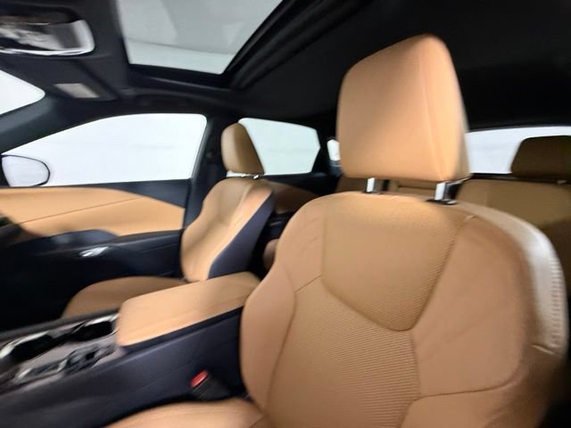Used 2025 Lexus RX 350 Premium w/ Accessory Package (Z1) FWD image 5
